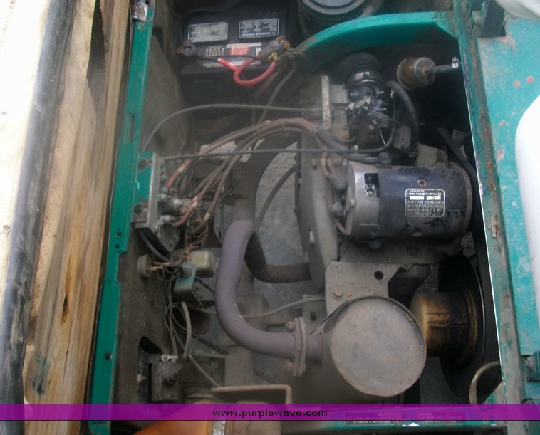 image for item 9001 EZ Go three wheel golf cart