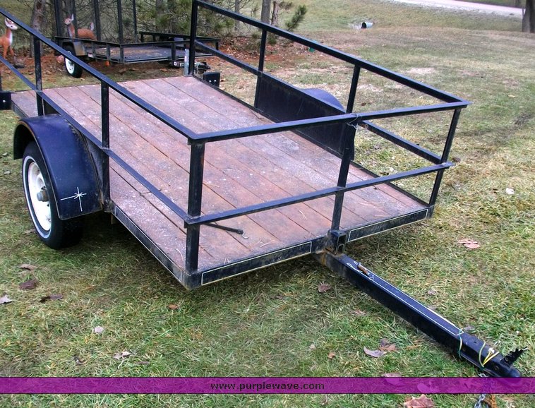 image for item 9007 Utility trailer