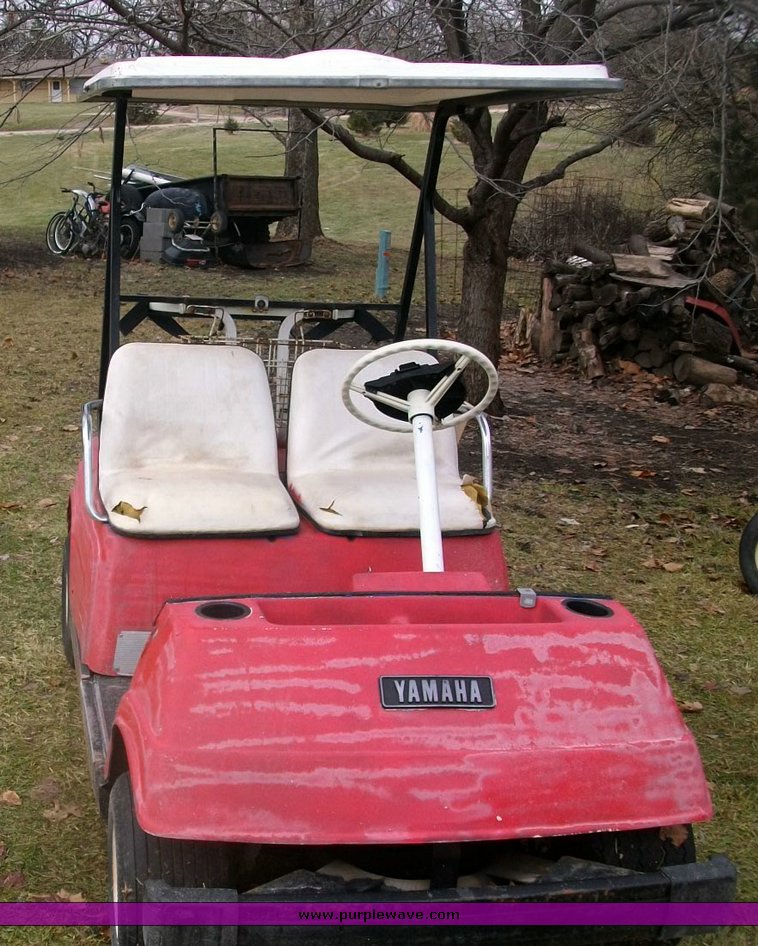 image for item 9008 Yamaha golf cart