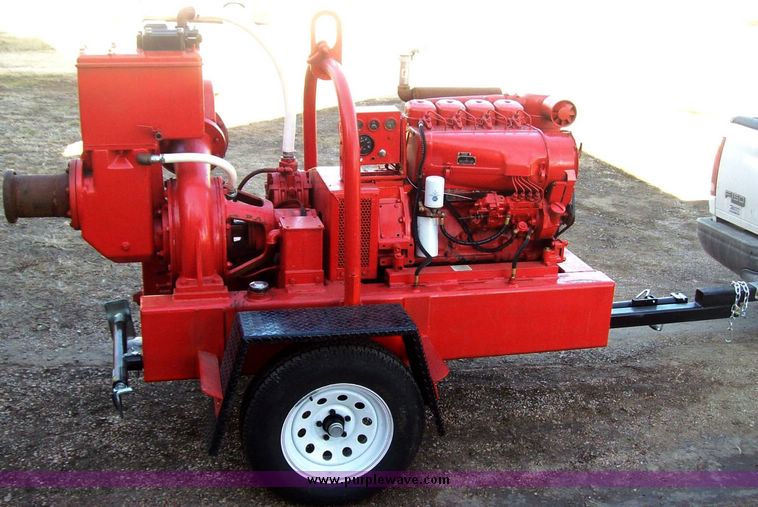 image for item 1100 Sykes 6" pump on trailer