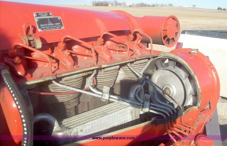 image for item 1100 Sykes 6" pump on trailer