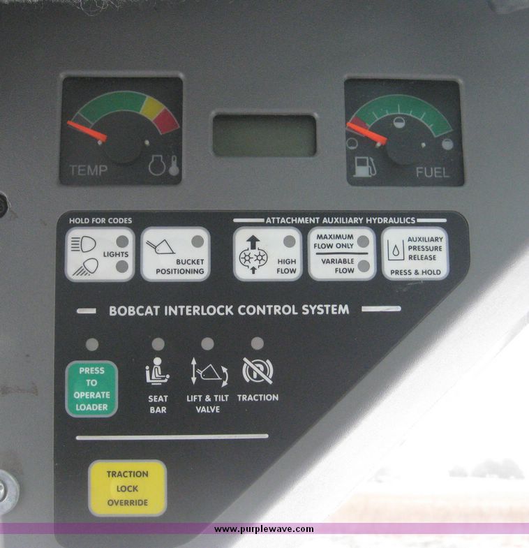 image for item 3879 2007 Bobcat S175 skid steer