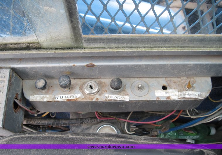 image for item 4468 1975 Pettibone 50TKLS 25 ton hydraulic truck crane