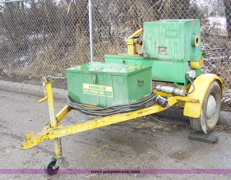 image for item 5082 GreenLee 460 Auto Thread pipe threading machine