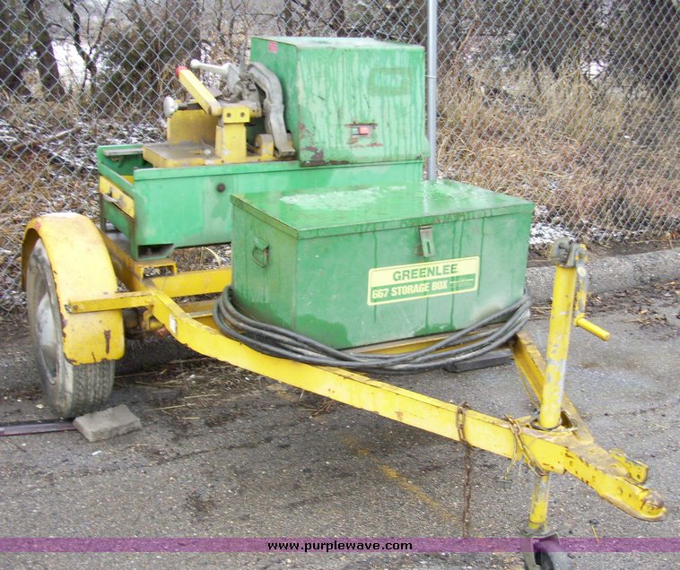 image for item 5082 GreenLee 460 Auto Thread pipe threading machine