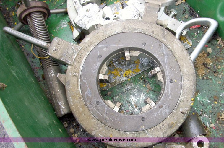 image for item 5082 GreenLee 460 Auto Thread pipe threading machine