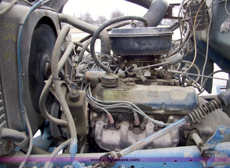 image for item 5107 1980 Ford F8000 18' tandem axle truck