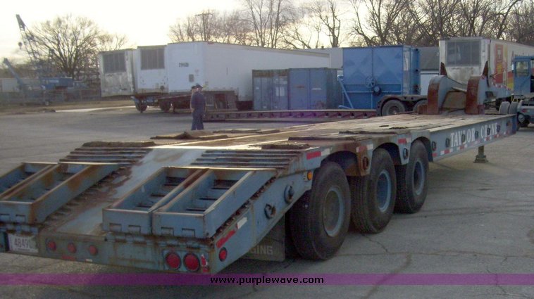image for item 5113 1966 Neighbor FLTRPM lowboy 31' triple axle trailer