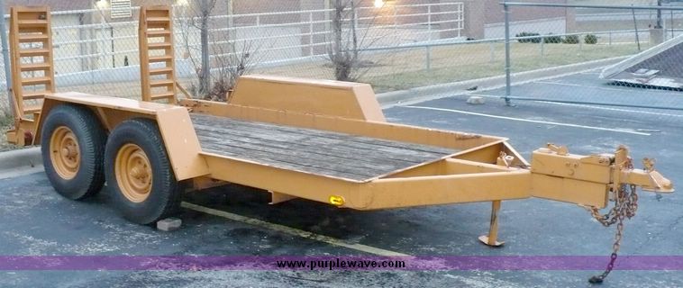 image for item 5258 1991 Redi Haul tandem axle equipment trailer