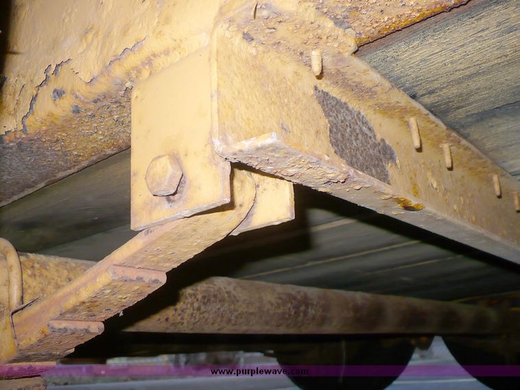 image for item 5258 1991 Redi Haul tandem axle equipment trailer