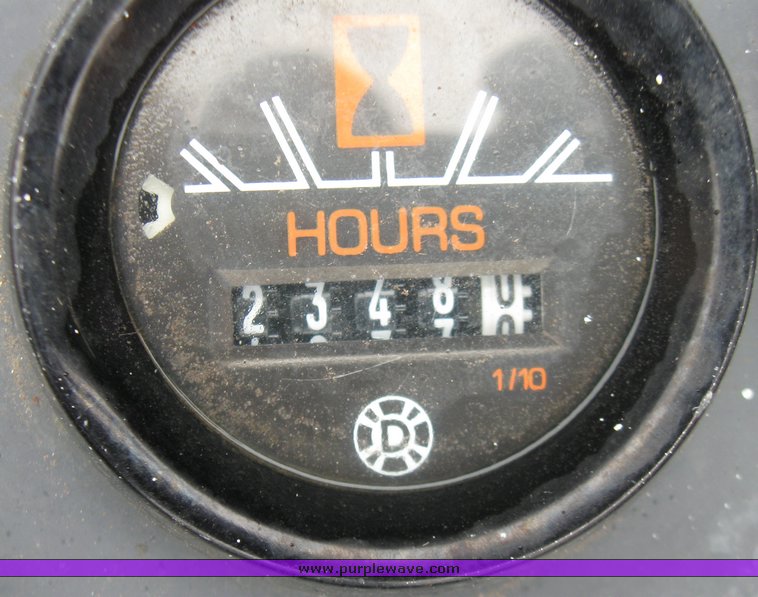 image for item 5306 1999 Case 6010 directional drill