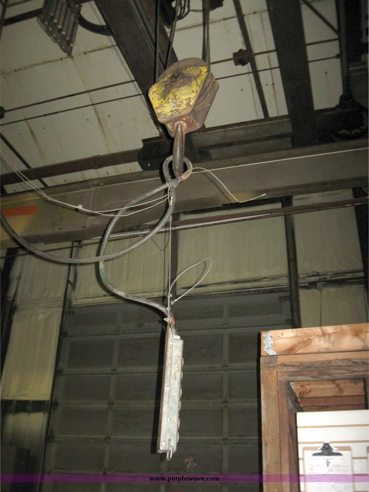 image for item 5308 (2) 10 ton overhead cranes