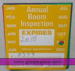 image for item 5330 2001 Freightliner FL70 bucket truck