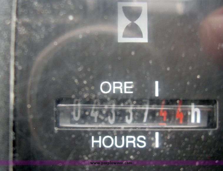 image for item 5340 2002 Mustang 742H telehandler