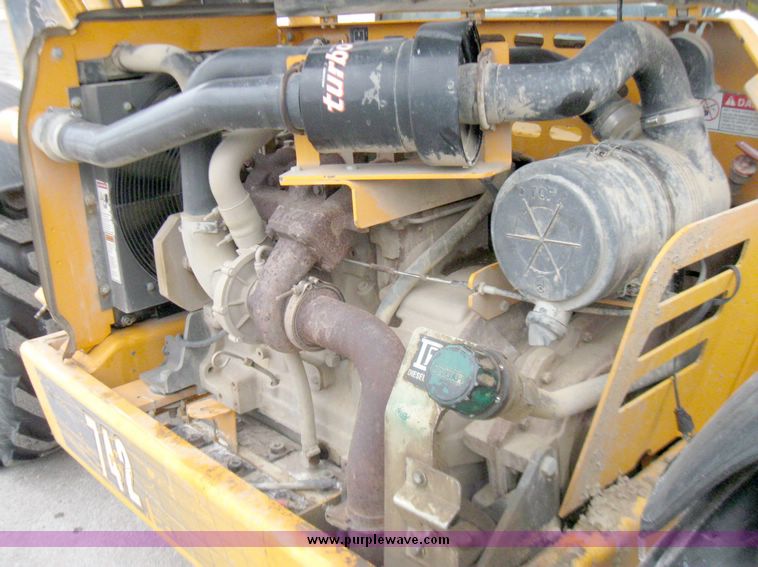 image for item 5340 2002 Mustang 742H telehandler