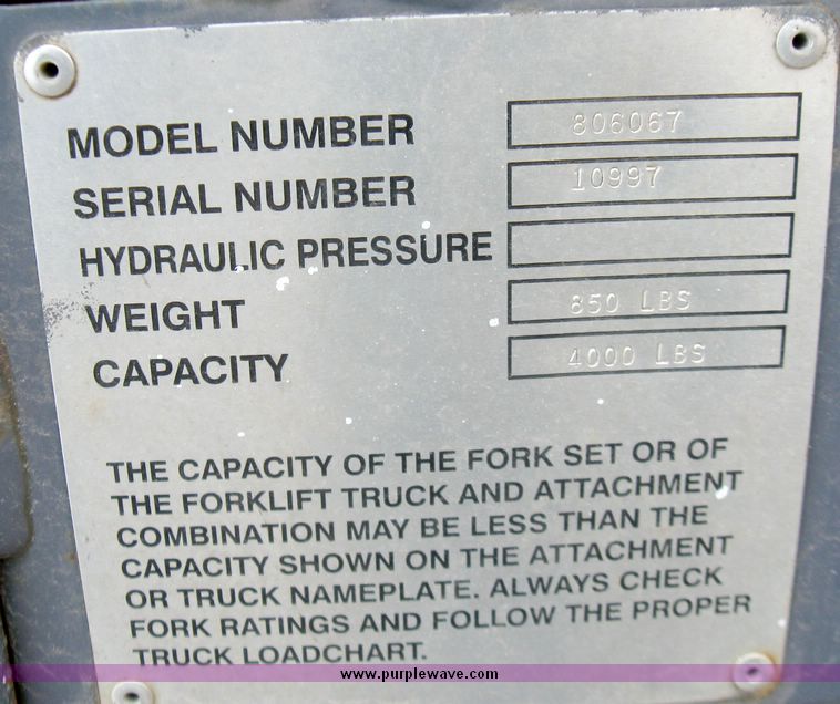 image for item 5340 2002 Mustang 742H telehandler