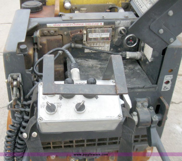 image for item 5352 Bomag 33/24 WB vibratory trench compactor