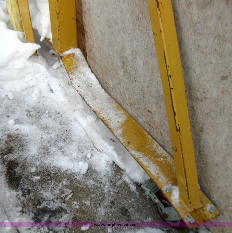 image for item 5426 Spanco two ton Gentry crane with electric hoist