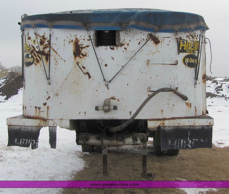 image for item 6018 1991 Hilbilt end dump trailer