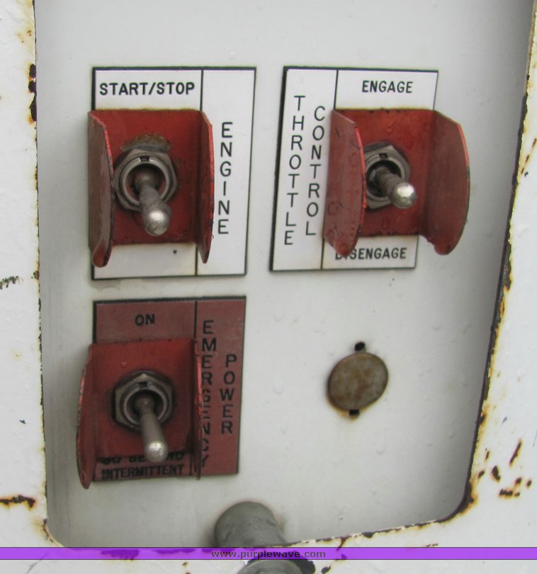 image for item 6695 1994 GMC Topkick C7H042 bucket truck