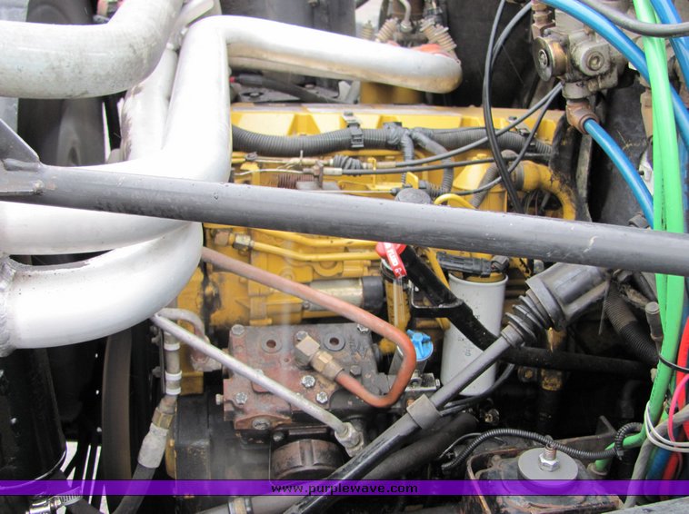 image for item 6695 1994 GMC Topkick C7H042 bucket truck