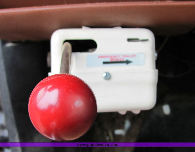 image for item 6695 1994 GMC Topkick C7H042 bucket truck