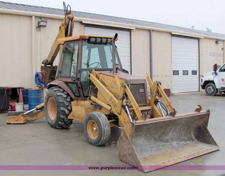 image for item 7053 1991 Case 590 turbo loader backhoe
