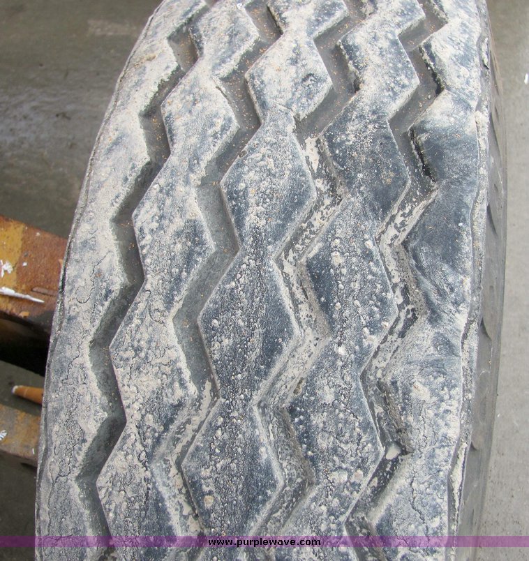 image for item 7053 1991 Case 590 turbo loader backhoe