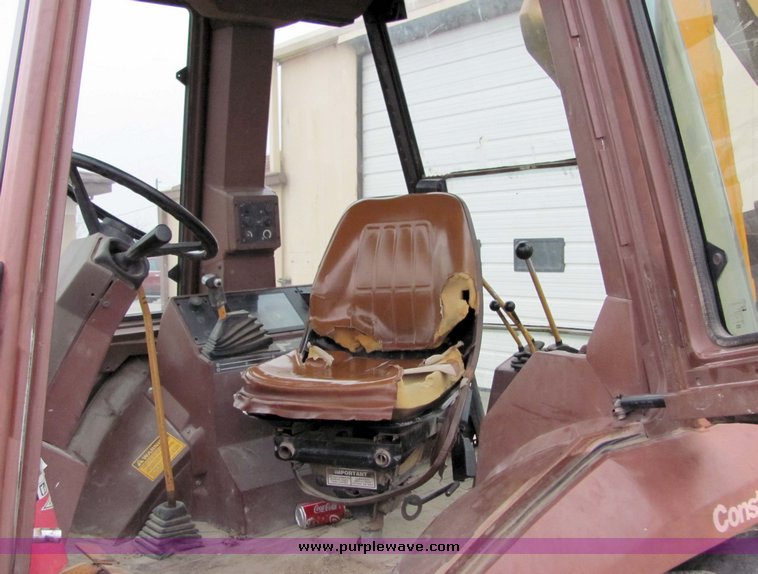 image for item 7053 1991 Case 590 turbo loader backhoe