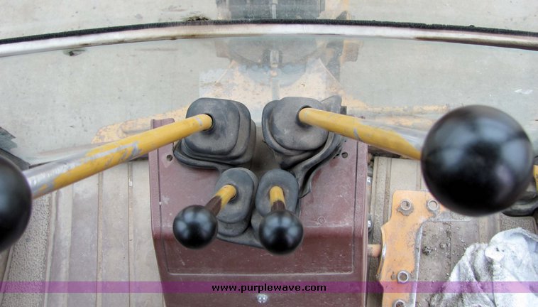 image for item 7053 1991 Case 590 turbo loader backhoe