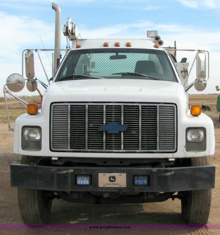 image for item 8032 1996 Chevrolet Kodiak C7H042 boom truck