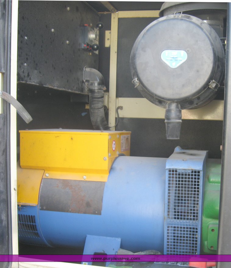 image for item 8049 2001 Ingersoll Rand G190 generator on trailer