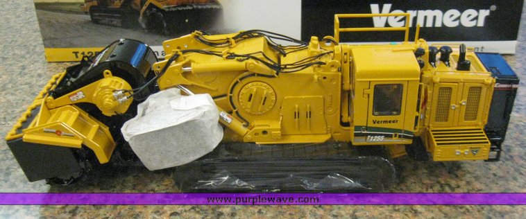 image for item 3031 Scale model of a Vermeer T1255 Commander 3 tractor with terrain leveler attachment