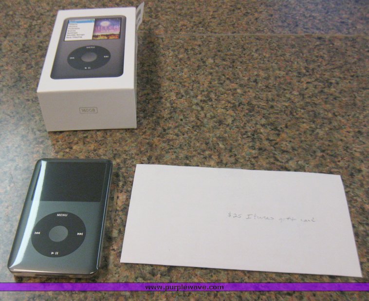 image for item 3039 iPod classic with $25 iTunes gift card