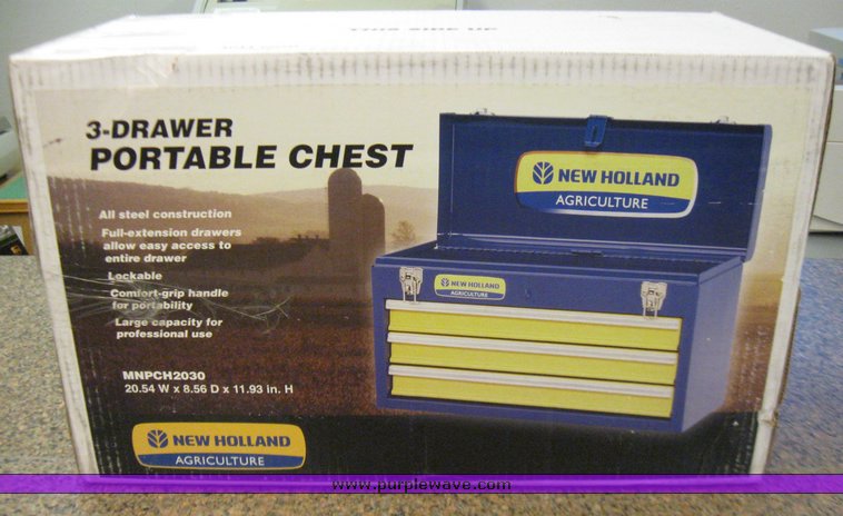 image for item 3044 Ford New Holland three drawer tool chest