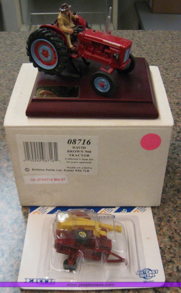 image for item 3049 David Brown 900 model tractor