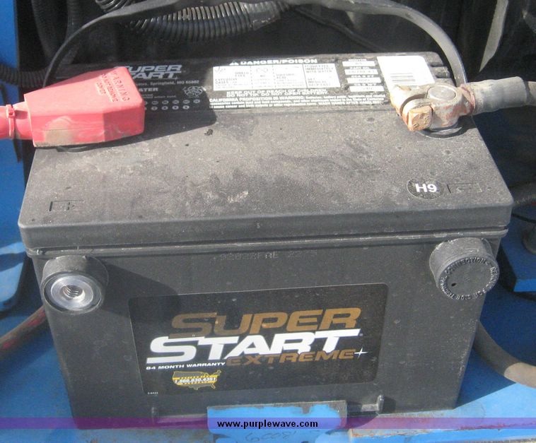 image for item 3872 1999 Genie Z45/25-DF articulating boom lift