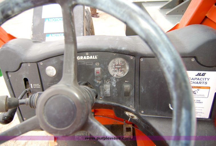 image for item 6036 2004 JLG G9-43A telehandler