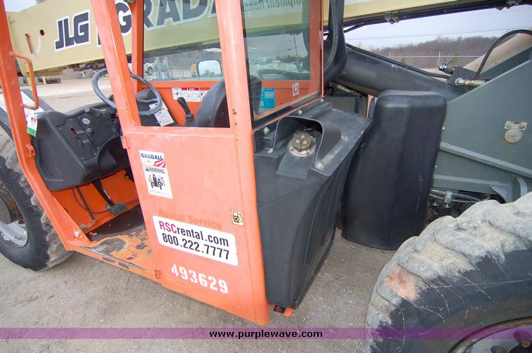 image for item 6036 2004 JLG G9-43A telehandler