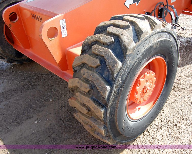 image for item 6037 2000 JLG 600S telescopic boom lift