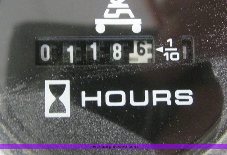 image for item 6843 2005 Skyjack SJIII 3219 scissor lift