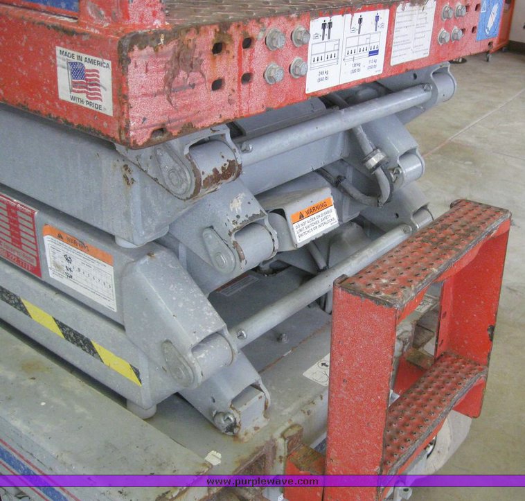 image for item 6844 Skyjack SJIII 3219 scissor lift