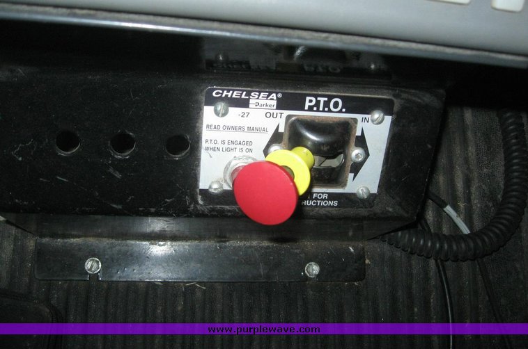 image for item 6846 2006 Freightliner Columbia semi truck