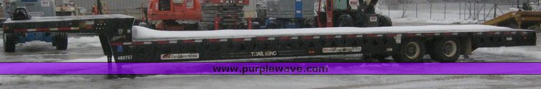 image for item 6847 2004 Trail King TK70HT 48' hydratail trailer