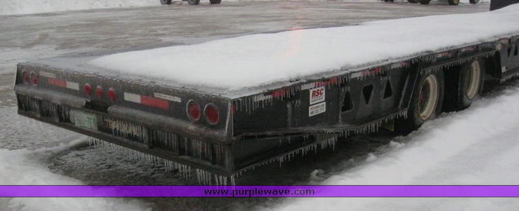 image for item 6847 2004 Trail King TK70HT 48' hydratail trailer