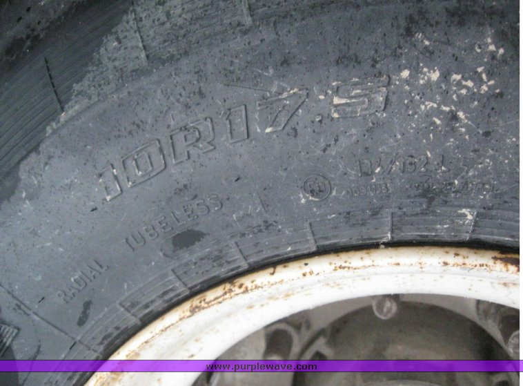 image for item 6847 2004 Trail King TK70HT 48' hydratail trailer