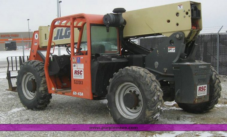 image for item 7680 2004 JLG G9-43A telehandler