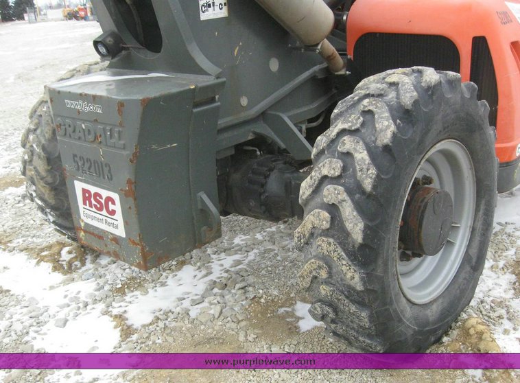 image for item 7680 2004 JLG G9-43A telehandler