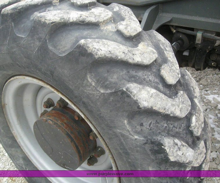 image for item 7680 2004 JLG G9-43A telehandler