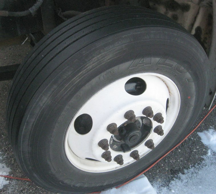 image for item 7693 2006 Freightliner M2 106 roll back truck